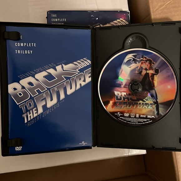 Back to the Future The Complete Trilogy Set - Picture 3 of 4